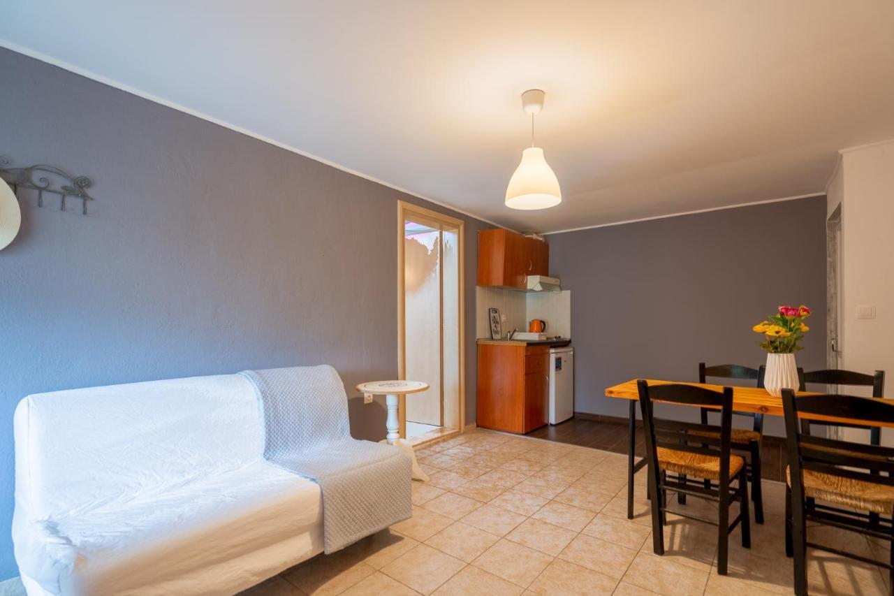 Camping Stolos Hotel Limin Litochorou Bagian luar foto